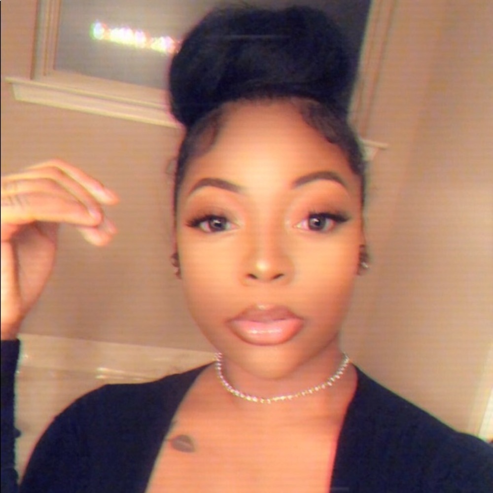 Meet your Posher, Star